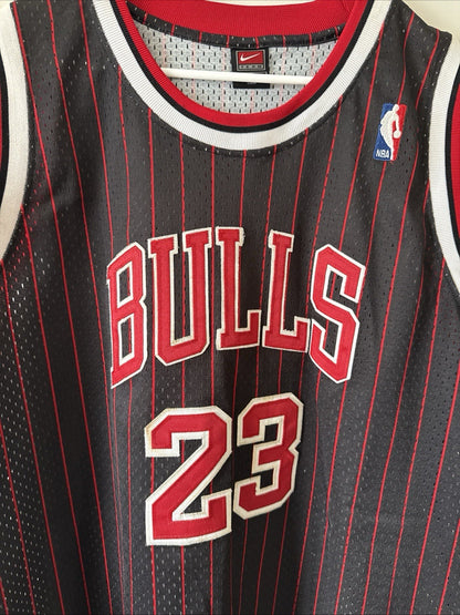 Men’s Nike Michael Jordan #23 Chicago Bulls Jersey Black Pinstripe Sz 50 - NWOT