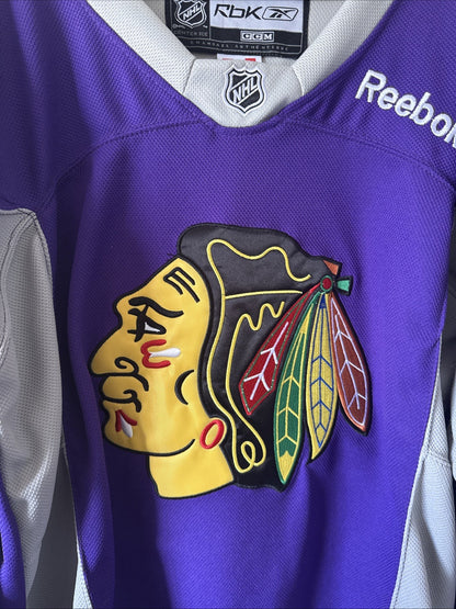 Men’s Patrick Kane #88 Blackhawks Hockey Fights Cancer Jersey Sz 50 - NWT RARE